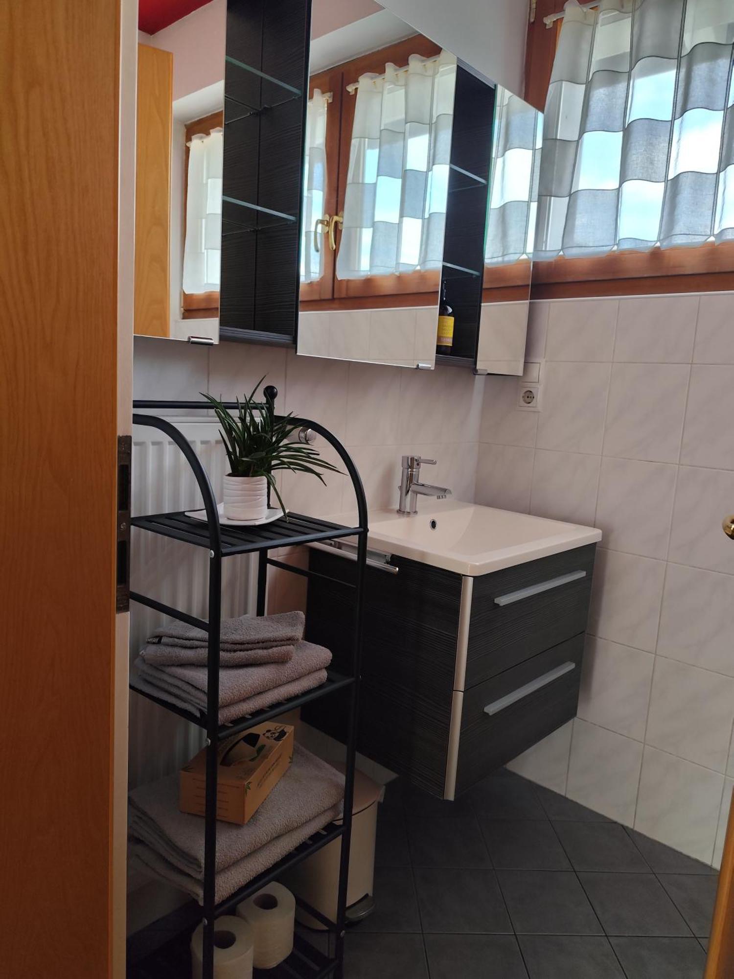 66 - Stylisches Mit Balkon & Toplage In